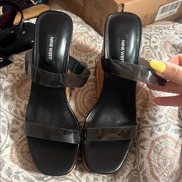 Nine West Black and Gray Women's Sandals - Picture 1 of 3